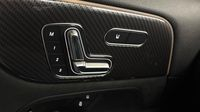 Mercedes Gla 200 d 150ch AMG Line 8G-DCT — photo 27