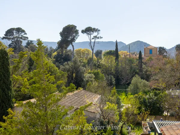 Appartement familial en duplex 101 m2 Terrasse Dernier