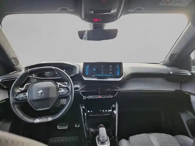 Peugeot 2008 bluehdi 130 s&amp;s eat8 — photo 8