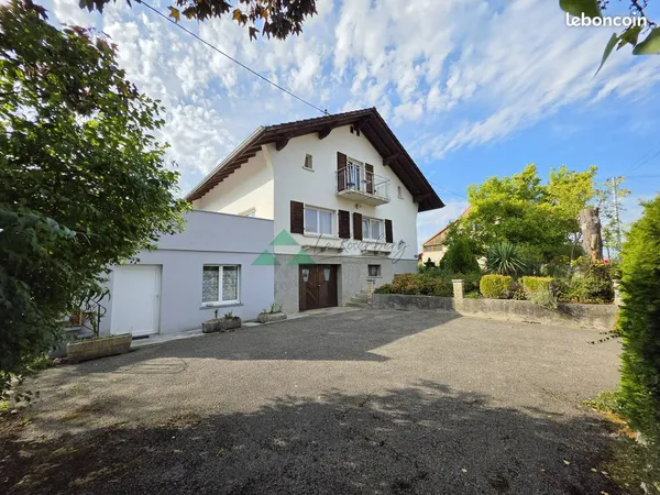 Maison 7 pièces 137 m²