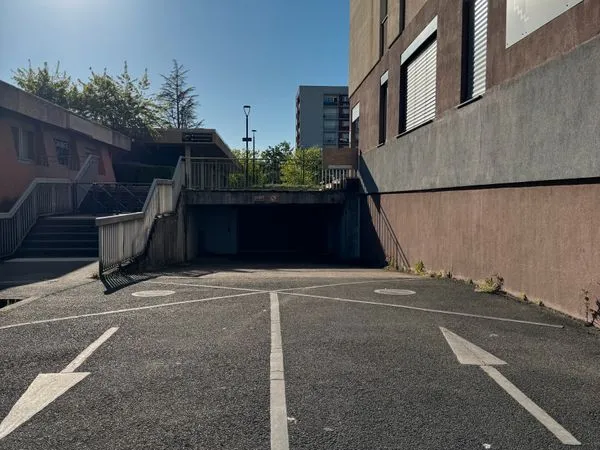 Location de garage à Mâcon