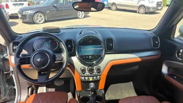 Mini Mini countryman 125 - 95 ch all4 bva6 — photo 29