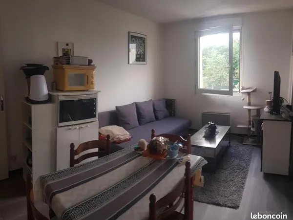 Studio 1 pièce 40 m²