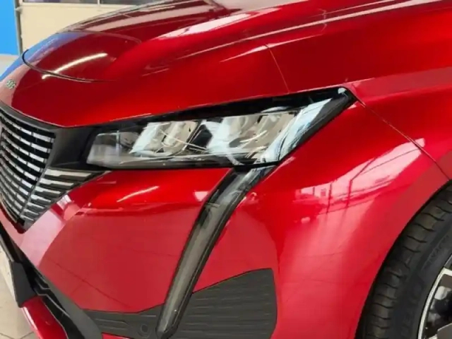 Peugeot 308 1.5 bluehdi 130ch s&amp;s allure pack eat8 — photo 9