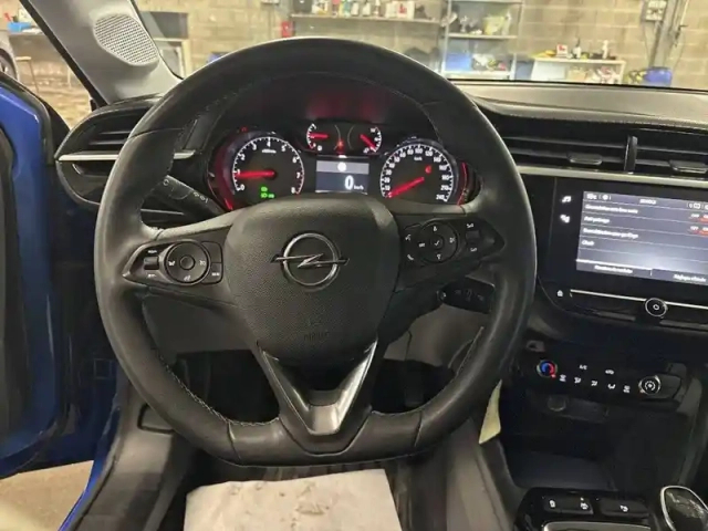 Opel Corsa 1.2 turbo 100 ch bvm6 — photo 22