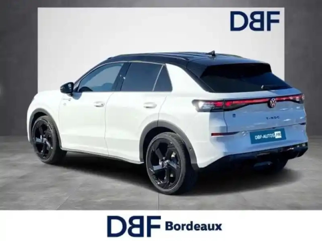 Volkswagen T-Roc nouveau nf 1.5 etsi hybrid 150ch d — photo 3