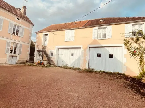 Maison 8 pièces 212 m²