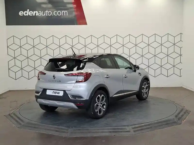 Renault Captur tce 140 - 21 — photo 5