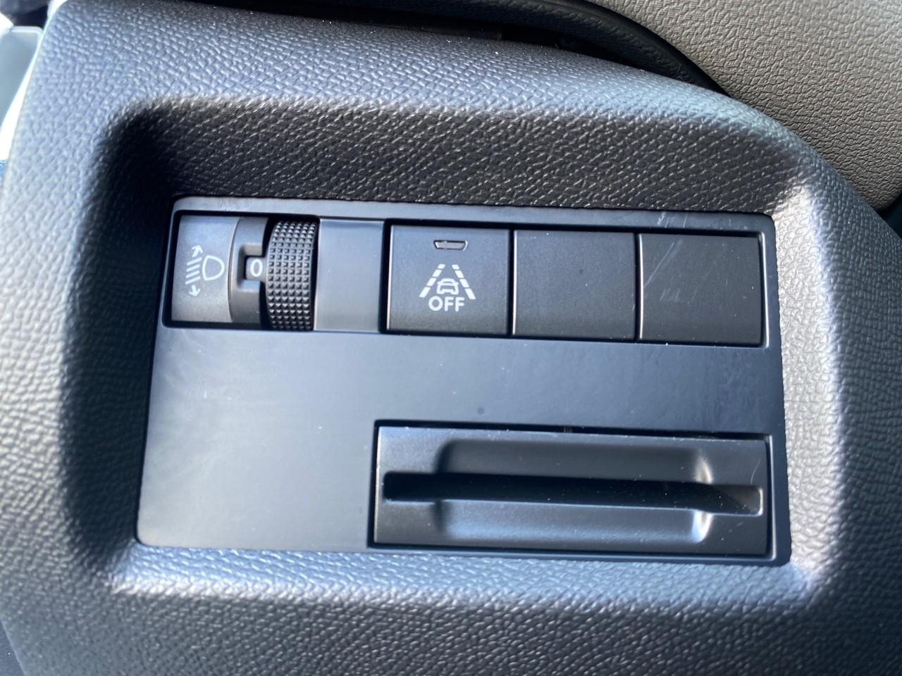Citroën C5 Aircross puretech 130ch s&s c-series eat8 e6.d — photo 17