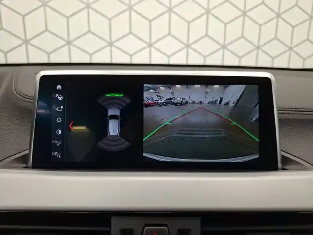 Bmw X2 sdrive 18i 140 ch dkg7 — photo 25