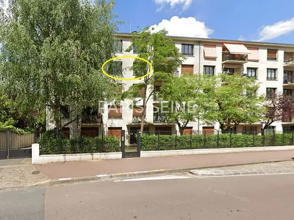 **BOURG-LA-REINE** 5 MN À PIED DU RER B** 2 PIÈCES VIDE** SANS VIS-À-VIS** VUE SUR PARC LAKANAL**