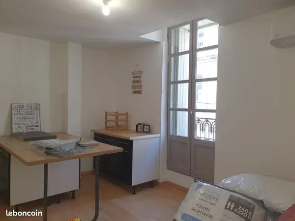 Chambre meublée dans appartement meublé
