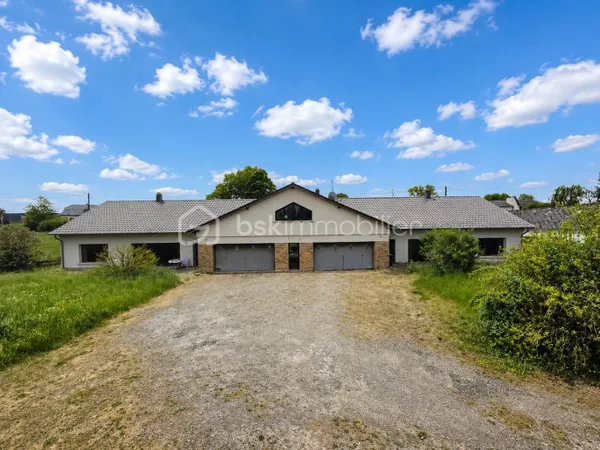 Maison 10 pièces 320 m²