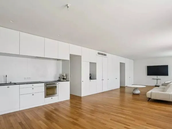 Appartement 3 pièces 101 m²