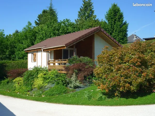Location coquet chalet T2/T3 meublé, bien isolé, calme proche comm