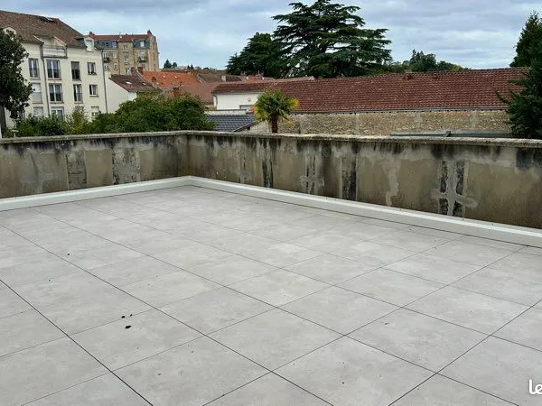 T2 de 55 m² avec grande terrasse à Périgueux