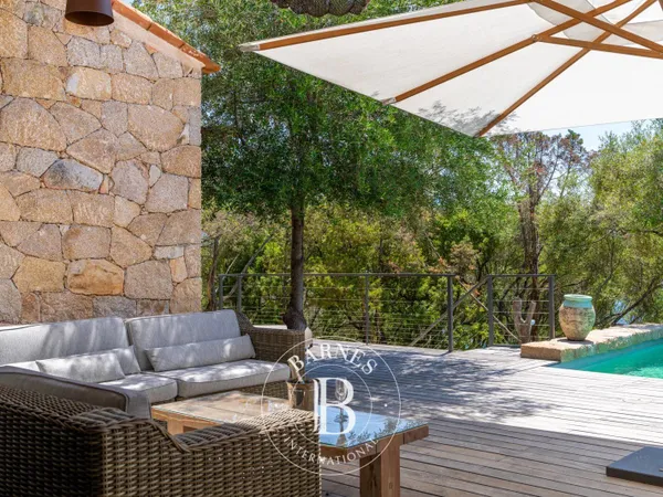 Olmeto, Villa 2 chambres, pied dans l'eau, piscine, vue mer,