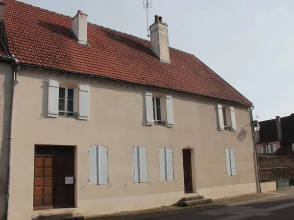 Maison 240 m²