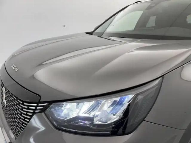 Peugeot 2008 puretech 130 s&amp;s eat8 — photo 34
