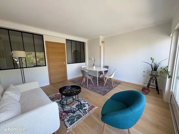 Appartement. 3 Pièces. 75 m². Etage 2/3