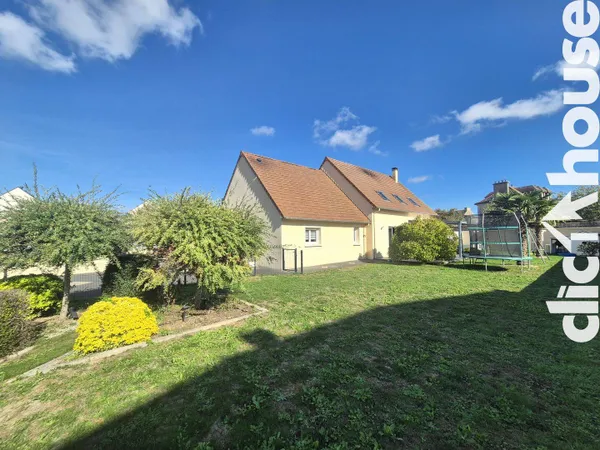 Maison 8 pièces 151 m²