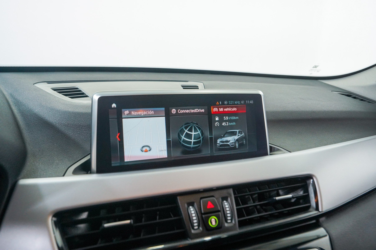BMW X1 — photo 27