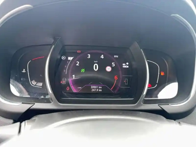 Renault Scenic grand  tce 140 edc — photo 17