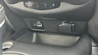 Nissan Juke 1.6 Hybrid 143ch Tekna 2023 — photo 19