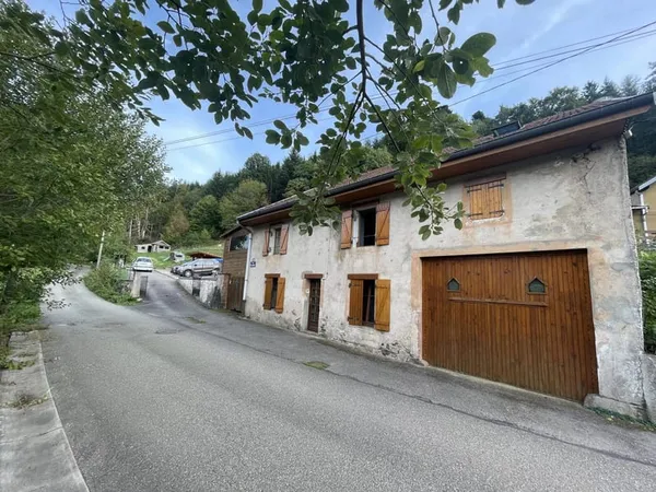 Maison de ville individuelle 5 pièces 85,6M²