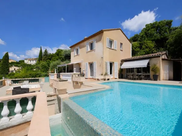 Maison 8 pièces