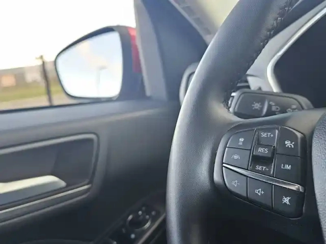 Ford Kuga 2.5 duratec 225 phev powershift — photo 15