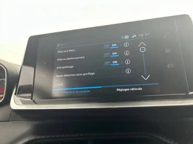 Peugeot 2008 puretech 130 s&amp;s eat8 — photo 84