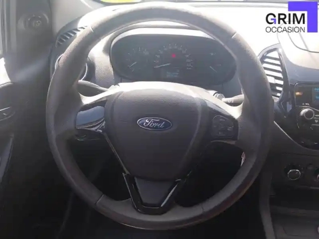 Ford Ka + 1.5 tdci 95 ch s&amp;s — photo 6