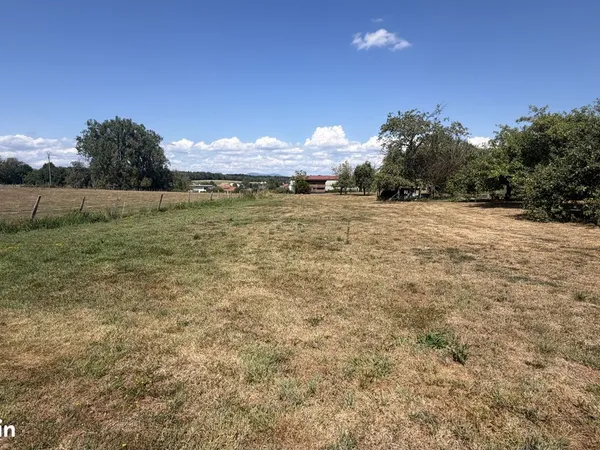 Terrain 883 m² Valdieu-Lutran