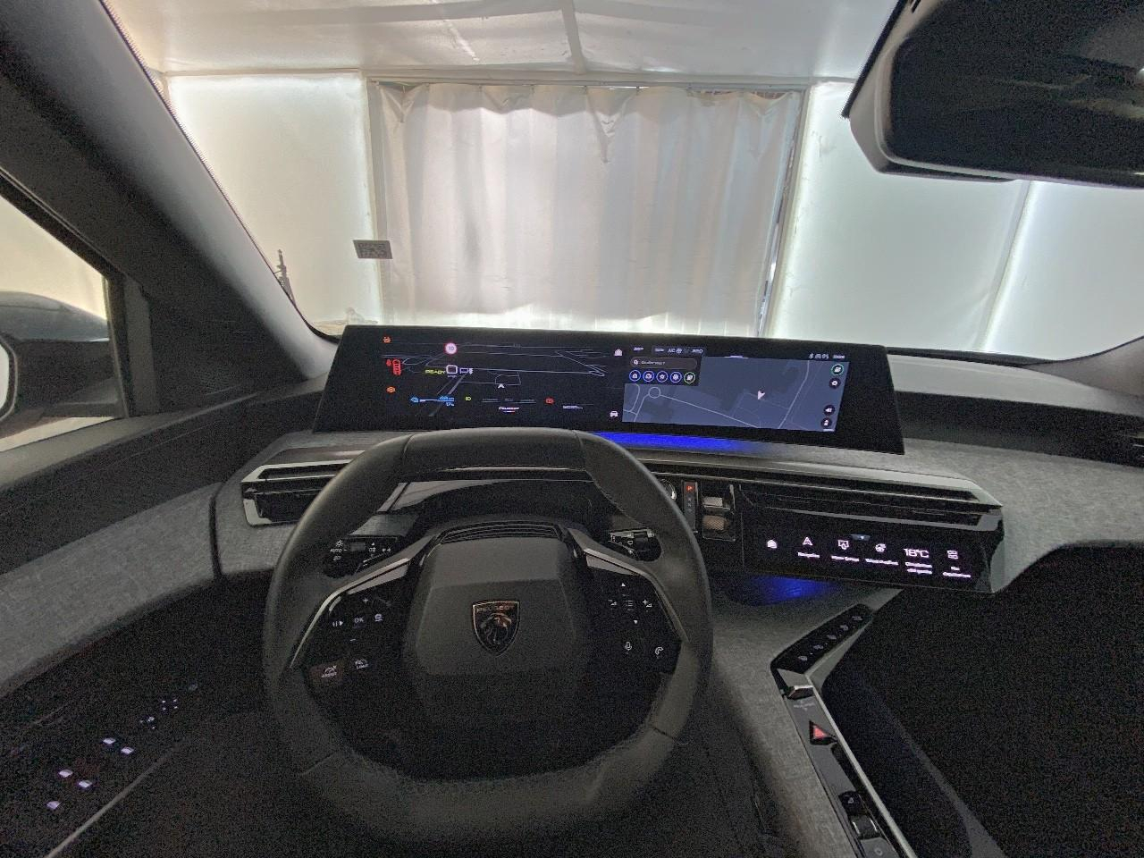 Peugeot 3008 electrique 210 ch 73 kwh allure — photo 12