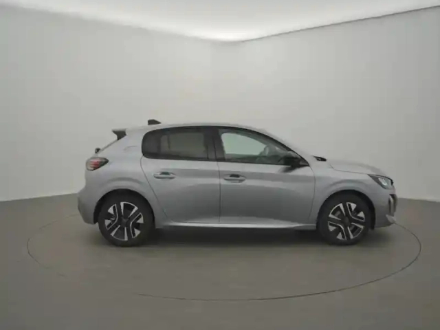 Peugeot 208 hybrid 100 e-dcs6 — photo 4