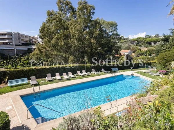 Appartement 5 pièces 169 m²
