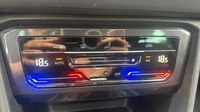 Volkswagen Tiguan 2.0 TDI 150ch Elegance DSG7 — photo 27