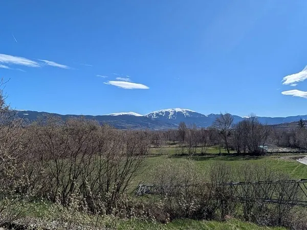 Terrain 1015 m²