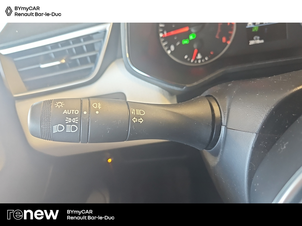 Renault Clio TCe 100 GPL — photo 17