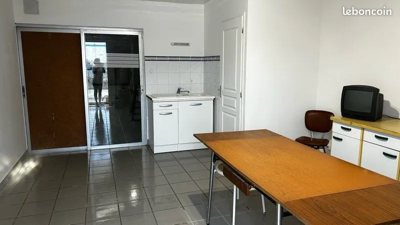 Photo 2