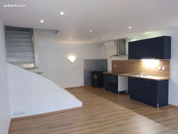 Maison mitoyenne Vergaville à louer