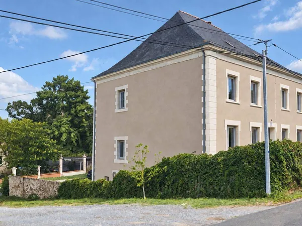 Maison 9 pièces 196 m²