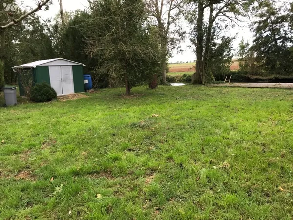 Terrain 756 m²