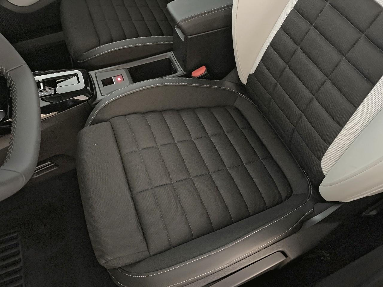 Citroën C3 Aircross hybride 145 ch aut max — photo 9