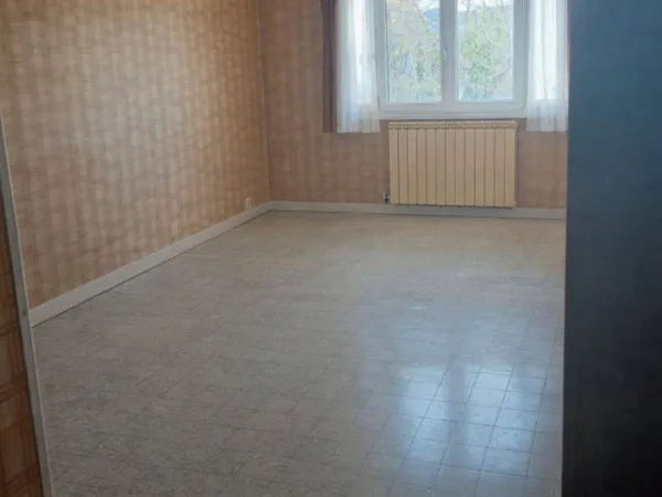 Appartement 1 pièce 66 m²
