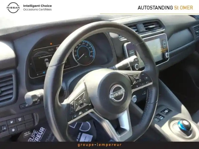 Nissan Leaf 150ch 40kwh acenta 22 — photo 11
