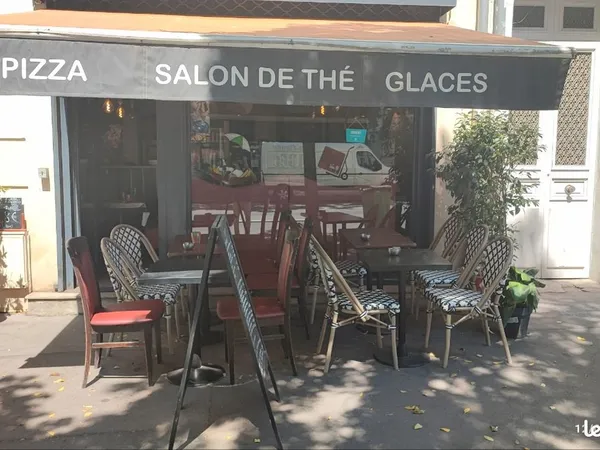 Reataurant Rapide avec Terrasse