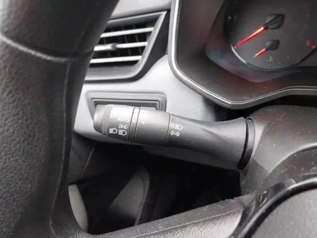 Renault Clio societe blue dci 85 — photo 30