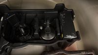 Peugeot 2008 1.2 PureTech 130ch S&S Allure EAT8 — photo 32